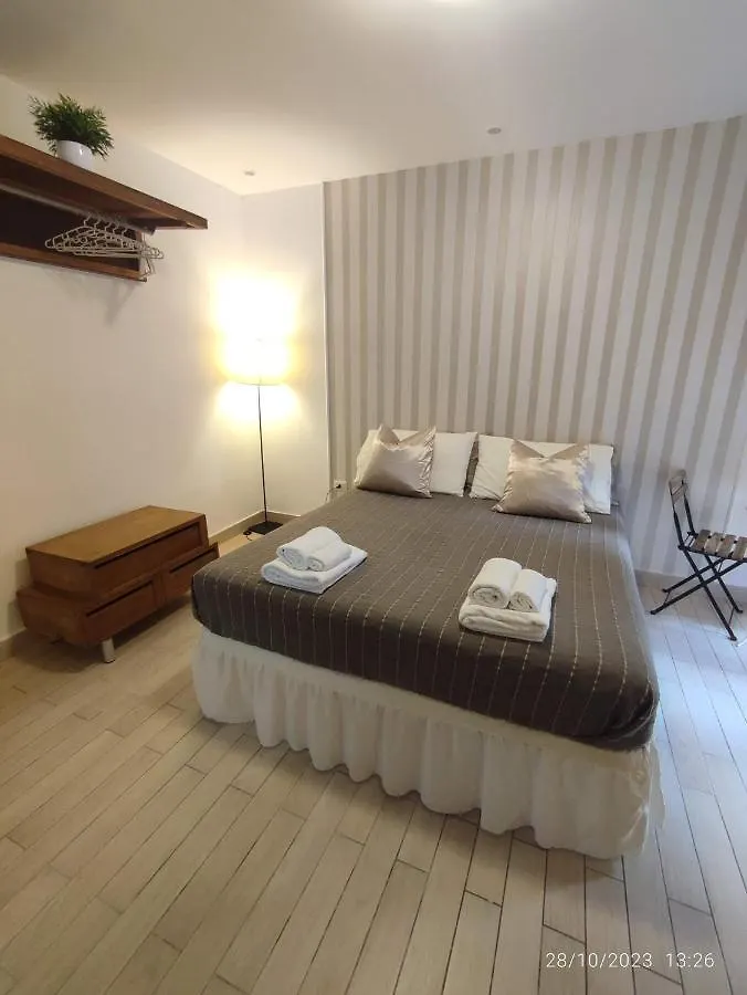 לינה וארוחת בוקר נאפולי La Casa Di Rosmary איטליה