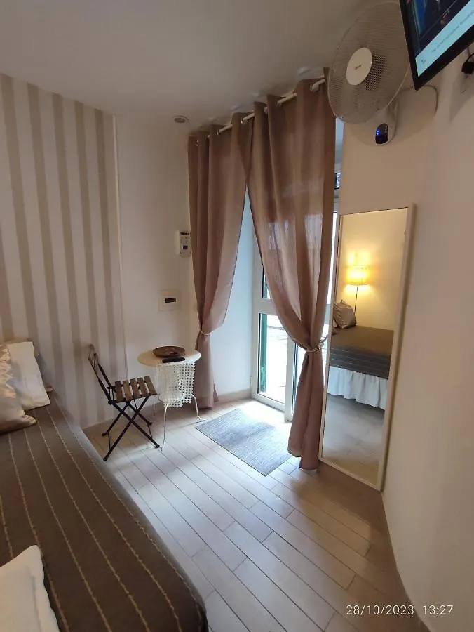 ナポリ La Casa Di Rosmary Bed & Breakfast 0*,
